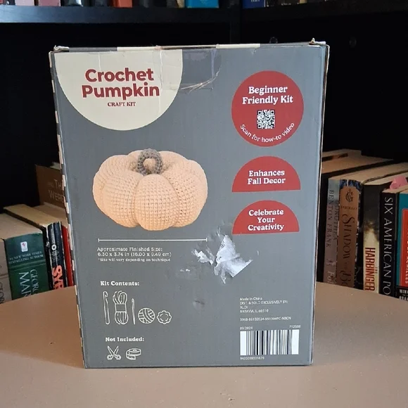 Crochet Pumpkin Craft Kit - Picture 2 of 2